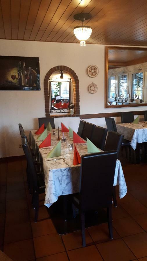 Hotel Restaurant Anna Ramstein-Miesenbach Buitenkant foto
